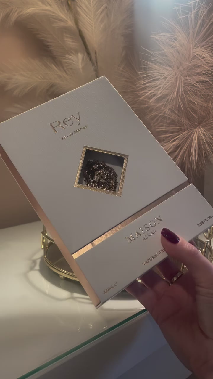 Load video: Rey - Eau de Parfum