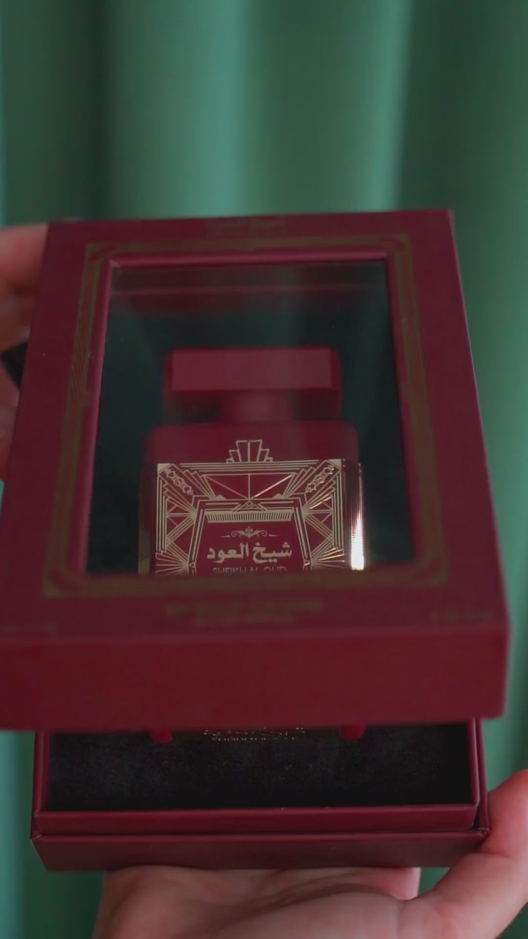 Load video: Sheikh Al Oud White - Eau de Parfum
