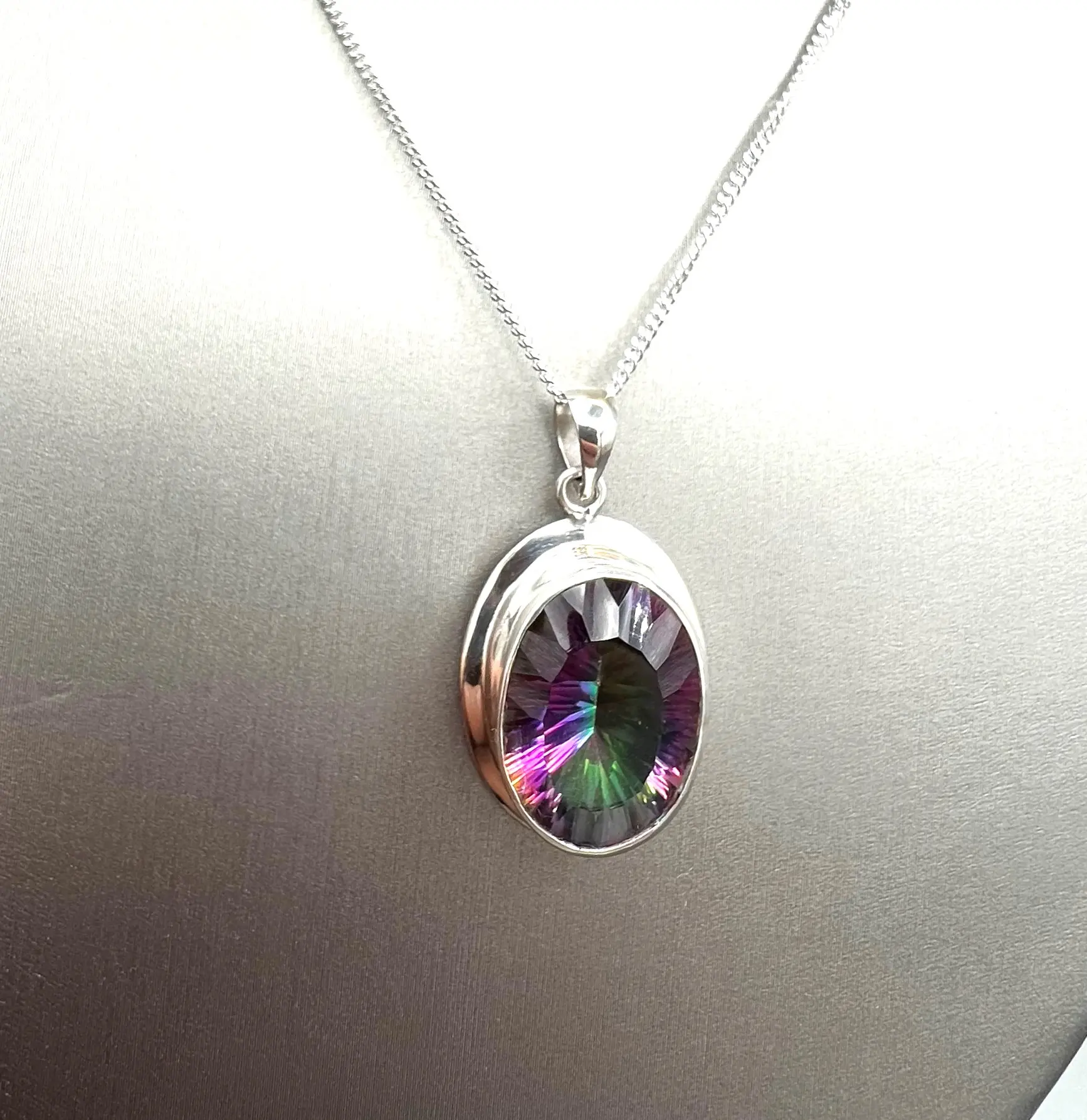Silver Mystic Topaz Pendant Necklace With Gemstone, Sewar Silver Mystic Topaz Pendant Necklace With Gemstone