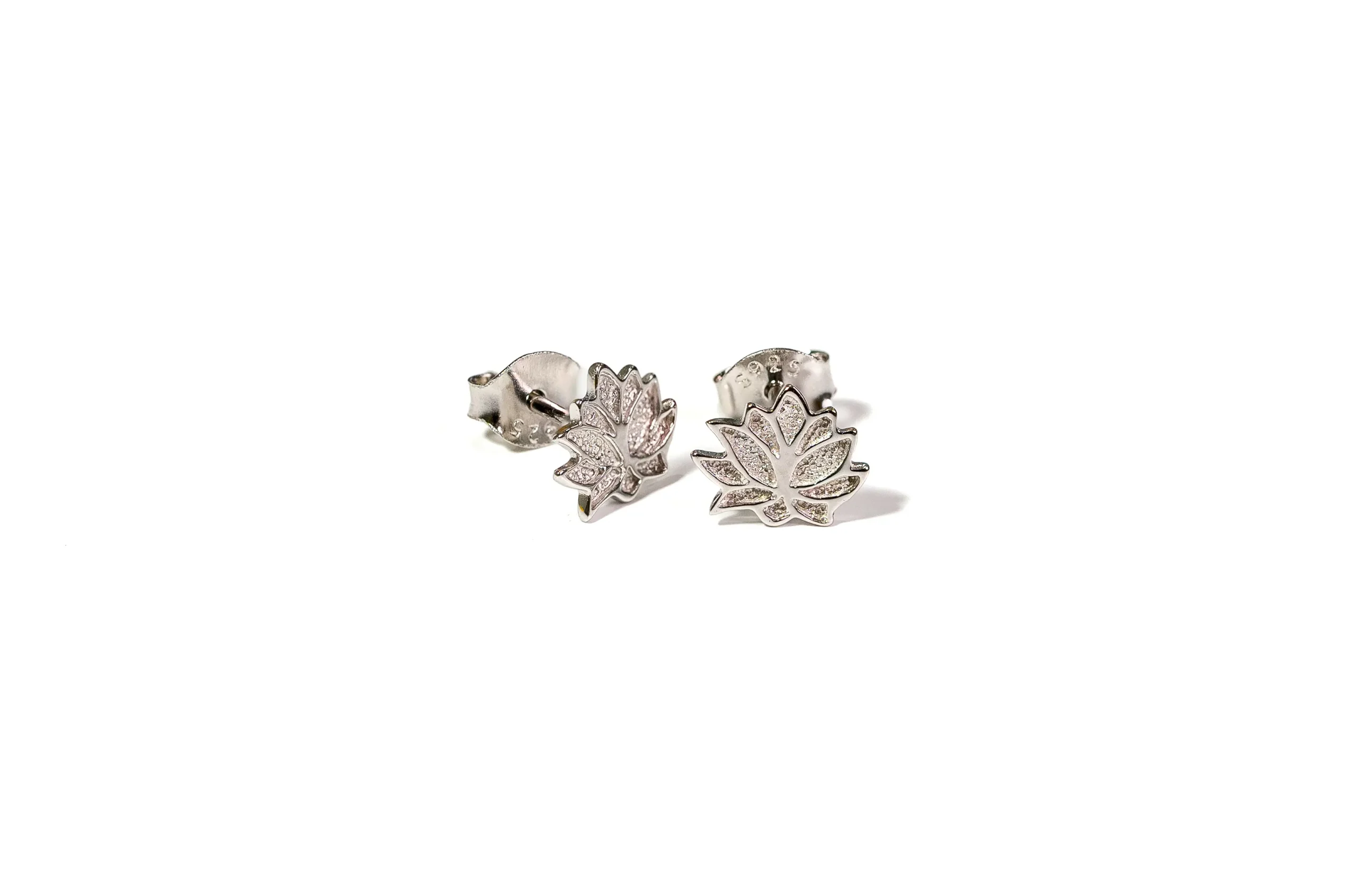 Silver Leaf Gemstone Earring With Zircon