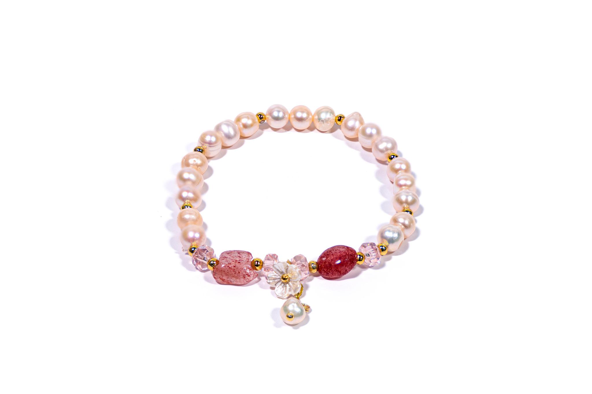 Natural Pink freshwater  Pearl Bracelet